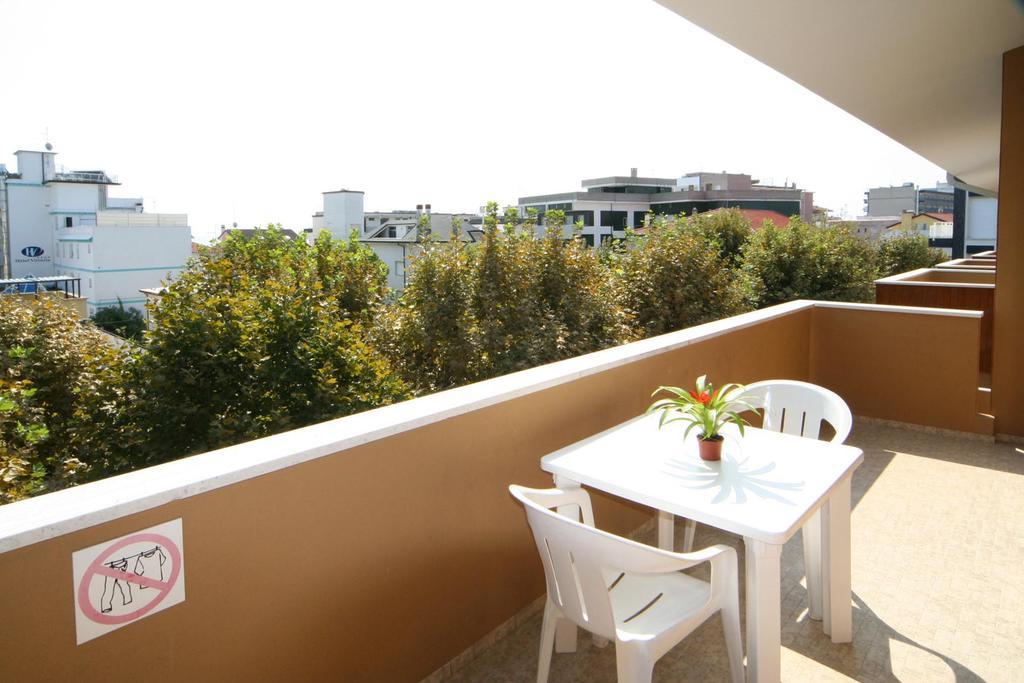 Salisburgo Apartment Линяно Сабиадоро Стая снимка
