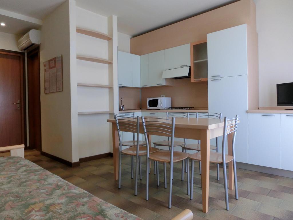 Salisburgo Apartment Линяно Сабиадоро Стая снимка